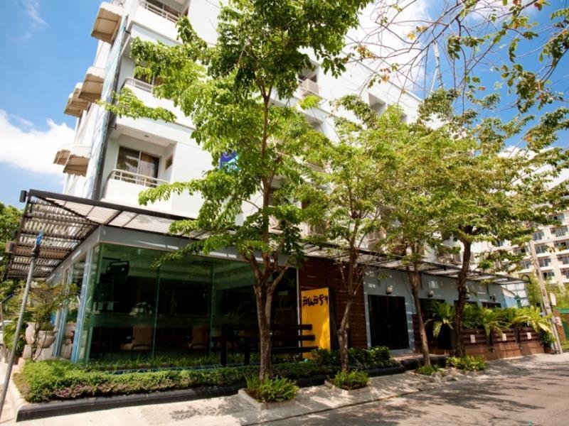 Synsiri Ladphrao 130 Hotel Bangkok Buitenkant foto